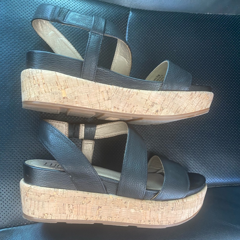 Luca Lane wedge sandals